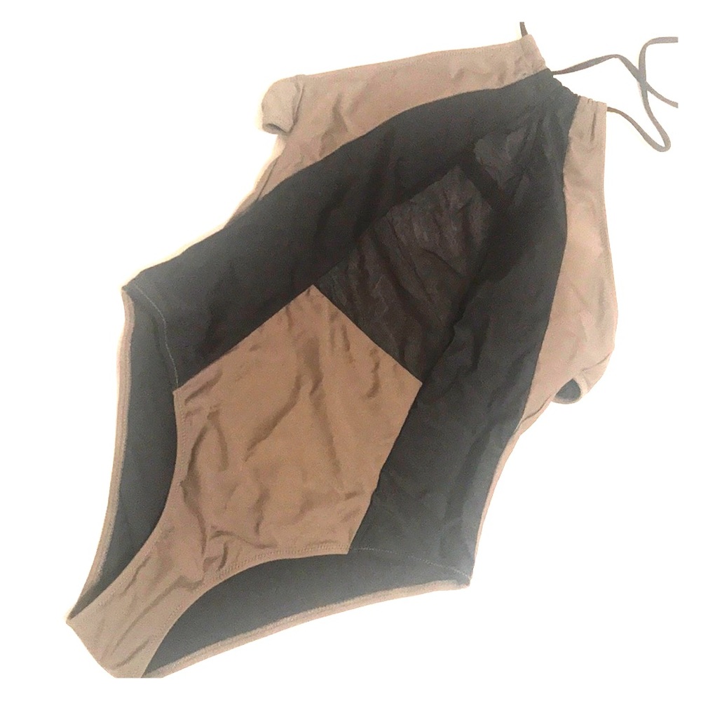 Hunter green and black Cupshe one-piece swimsuit.